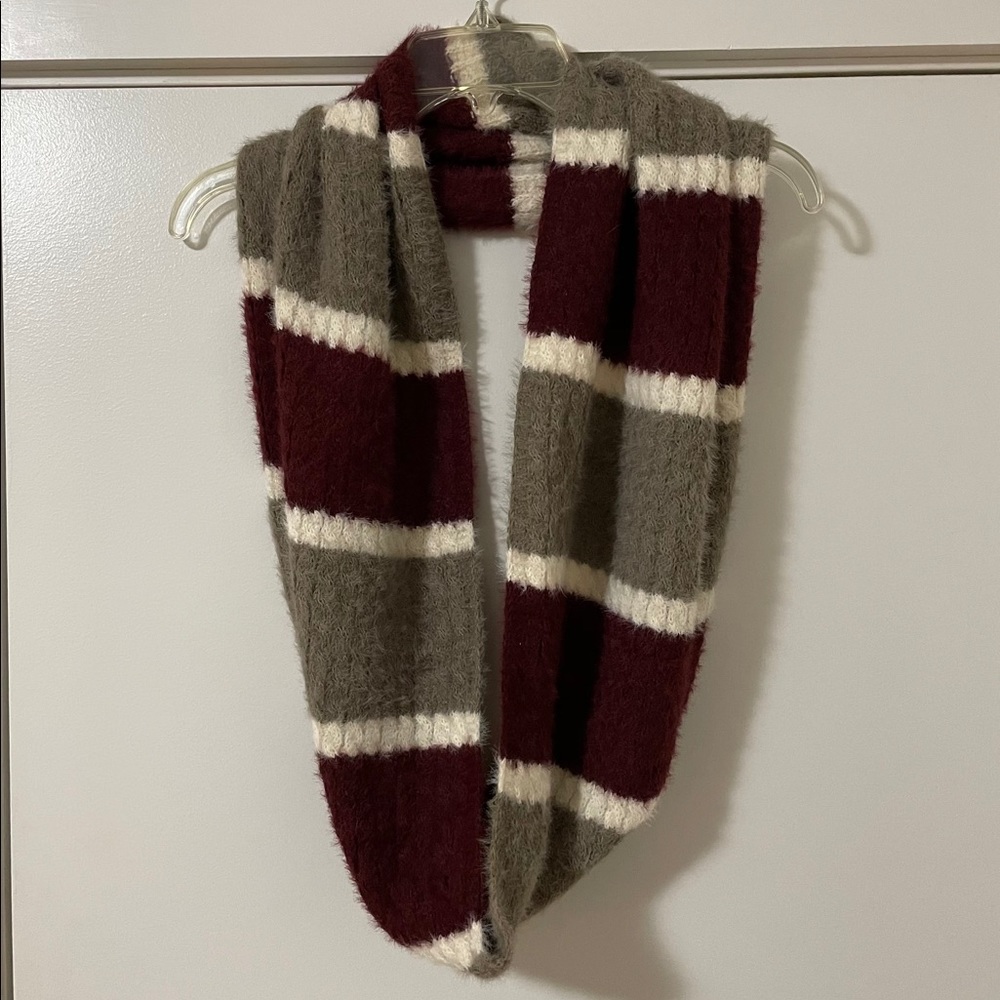 Infiniti Circle Scarf Maroon, White & Gray Stripes | NWOT